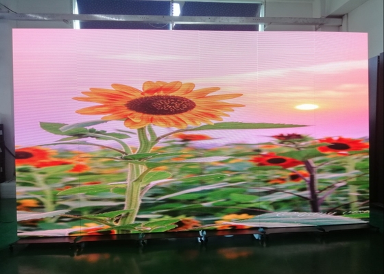 Indoor Standable LED Display Poster Screen Kiosk For Logo Advertising